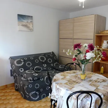 Genois Joli Mt St Martin Proche Port Cap D'agde Apartment *