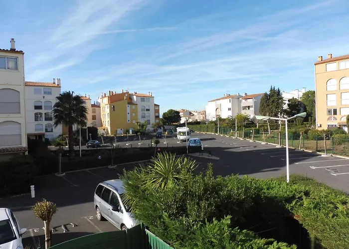 Genois Joli Mt St Martin Proche Port Cap D'agde Apartman Agde